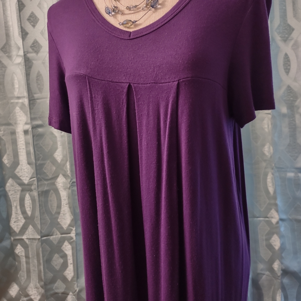 Dress - Picture 8 of 10